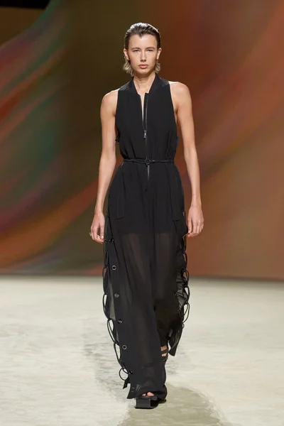 Look 38